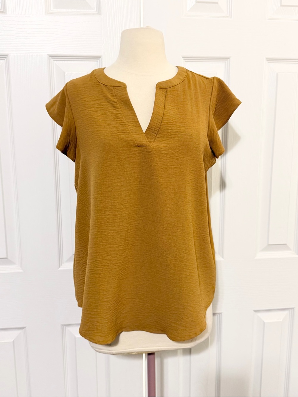Adrianna Papell Mustard Split-Neck Short Sleeve Blouse